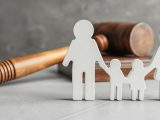Gratuito patrocinio nel diritto di famiglia: requisiti reddituali 2024